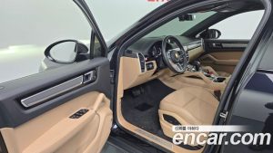Porsche Cayenne 3.0 Coupe 2022 года из Южной Кореи