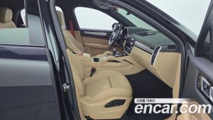 Porsche Cayenne 3.0 Coupe 2022 года из Южной Кореи