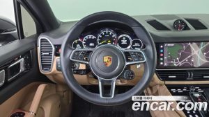 Porsche Cayenne 3.0 Coupe 2022 года из Южной Кореи