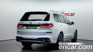 BMW X7 xDrive 40i M Sport 6 2025 года из Южной Кореи