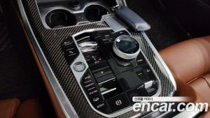 BMW X7 xDrive 40i M Sport 6 2025 года из Южной Кореи