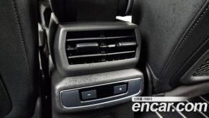 Audi Q4 e-tron 40 Premium 2023 года из Южной Кореи