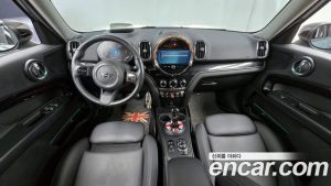 Mini Countryman CLASSIC 2024 года из Южной Кореи