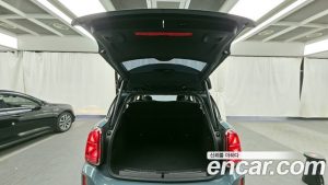 Mini Countryman CLASSIC 2024 года из Южной Кореи