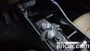 Kia Sorento HEV 1.6 2WD 2024 года из Южной Кореи