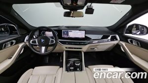 BMW X6 xDrive40i M Sport 2025 года из Южной Кореи