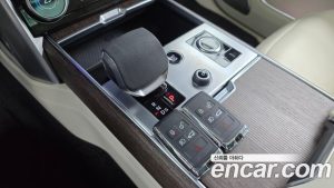 Land Rover Range Rover P530 AB LWB 2023 года из Южной Кореи