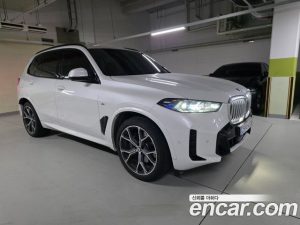 BMW X5 xDrive 40i M Sport 2025 года из Южной Кореи