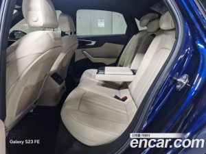 Audi A4 40 TFSI Premium 2023 года из Южной Кореи