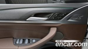 BMW iX3 M Sport 2024 года из Южной Кореи