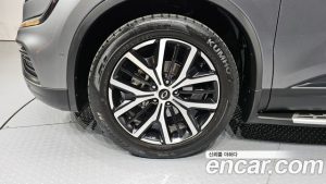 Renault-KoreaSamsung QM6 2.0 LPe RE Signature 2WD 2022 года из Южной Кореи