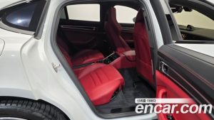 Porsche Panamera 2.9 AWD Executive 2023 года из Южной Кореи