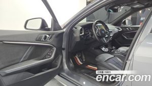 BMW 1-Series 120i M Sport 2024 года из Южной Кореи