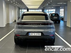 Porsche Cayenne 3.0 Coupe 2024 года из Южной Кореи