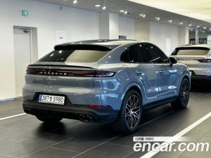 Porsche Cayenne 3.0 Coupe 2024 года из Южной Кореи