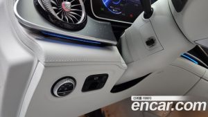 Mercedes-Benz EQE EQE350+ 2024 года из Южной Кореи