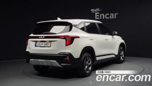Kia Seltos Бензин 1.6 Turbo 2WD 2024 года из Южной Кореи