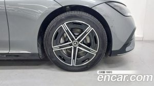 Mercedes-Benz EQE EQE350+ 2024 года из Южной Кореи