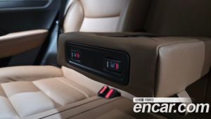 Renault-KoreaSamsung QM6 2.0 LPe RE Signature 2WD 2022 года из Южной Кореи