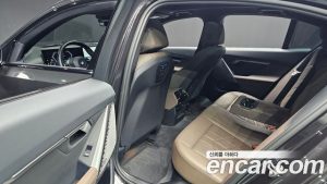 BMW 5-Series 523d M Sport 2024 года из Южной Кореи