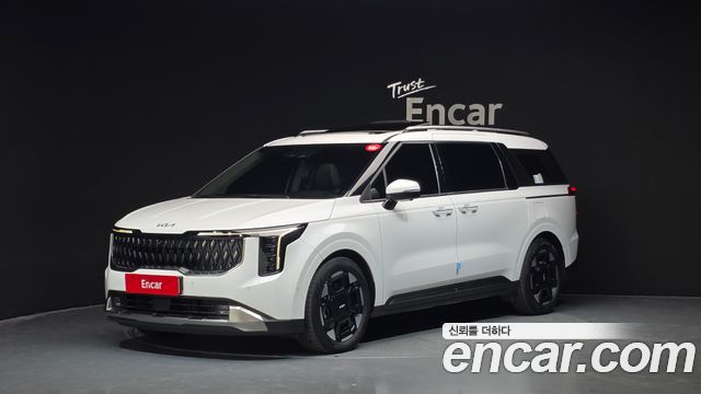 Kia Canival 9-Seater Signature 2024 года из Кореи