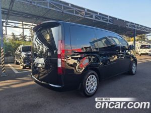 Hyundai Staria Tourer 11-Seater 2025 года из Южной Кореи