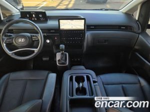 Hyundai Staria Tourer 11-Seater 2025 года из Южной Кореи
