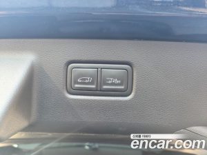 Hyundai Staria Tourer 11-Seater 2025 года из Южной Кореи