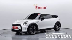 Mini Cooper Convertible Seaside Edition 2023 года из Южной Кореи