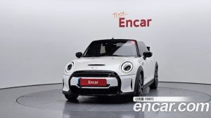 Mini Cooper Convertible Seaside Edition 2023 года из Южной Кореи