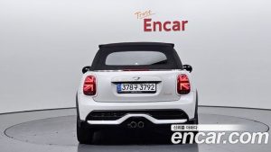 Mini Cooper Convertible Seaside Edition 2023 года из Южной Кореи