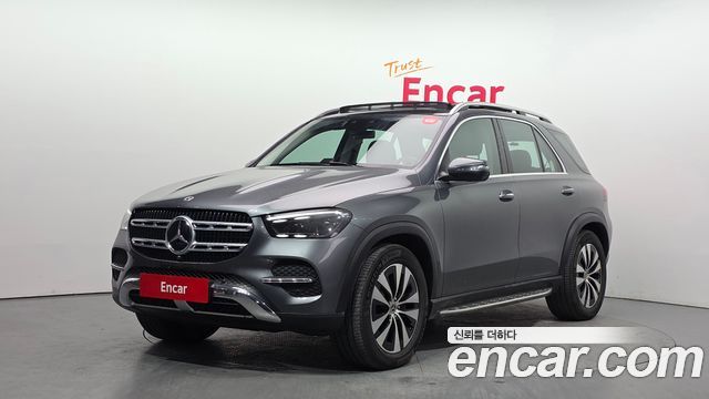Mercedes-Benz GLE-Class GLE300d 4MATIC 2025 года из Кореи