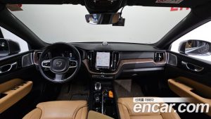 Volvo XC60 B5 Inscription 2022 года из Южной Кореи