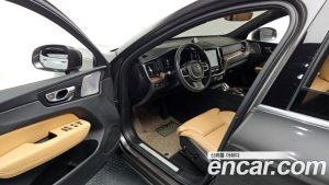 Volvo XC60 B5 Inscription 2022 года из Южной Кореи