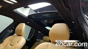 Volvo XC60 B5 Inscription 2022 года из Южной Кореи
