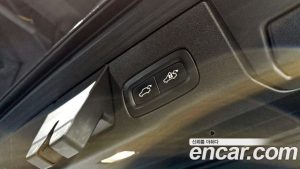 Volvo XC60 B5 Inscription 2022 года из Южной Кореи