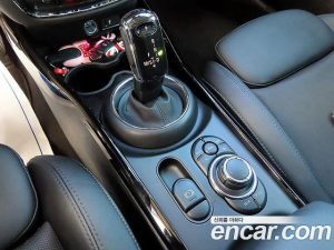 Mini Clubman CLASSIC 2024 года из Южной Кореи