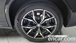 BMW X4 xDrive20i M Sport 2023 года из Южной Кореи