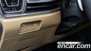 Kia Sorento Бензин 2.5T 2WD 2024 года из Южной Кореи