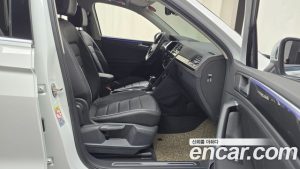 Volkswagen Tiguan 2.0 TDI Premium 2022 года из Южной Кореи