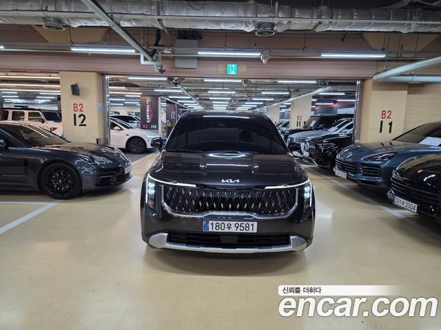Kia Canival 9-Seater Prestige 2025 года из Кореи