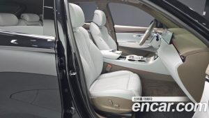 Genesis GV70 2.5T Бензин 2WD 2025 года из Южной Кореи