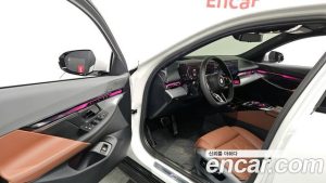 BMW 5-Series 530i xDrive M Sport 2025 года из Южной Кореи