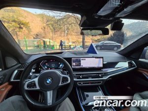 BMW X7 xDrive 40i M Sport 6 2024 года из Южной Кореи