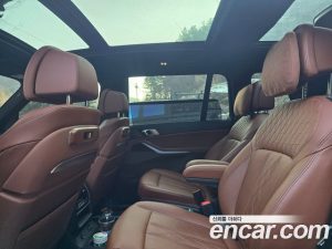 BMW X7 xDrive 40i M Sport 6 2024 года из Южной Кореи