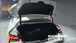 Hyundai AVANTE 1.6 2024 года из Южной Кореи