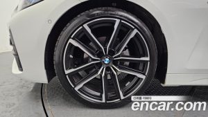 BMW 4-Series 420i M Sport Cabriolet 2024 года из Южной Кореи