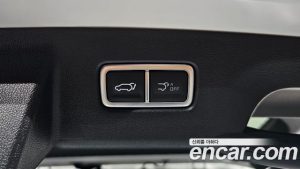 Kia Sorento HEV 1.6 2WD 2024 года из Южной Кореи