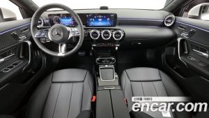 Mercedes-Benz A-Class A220 SEDAN 2025 года из Южной Кореи