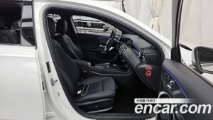 Mercedes-Benz A-Class A220 SEDAN 2025 года из Южной Кореи